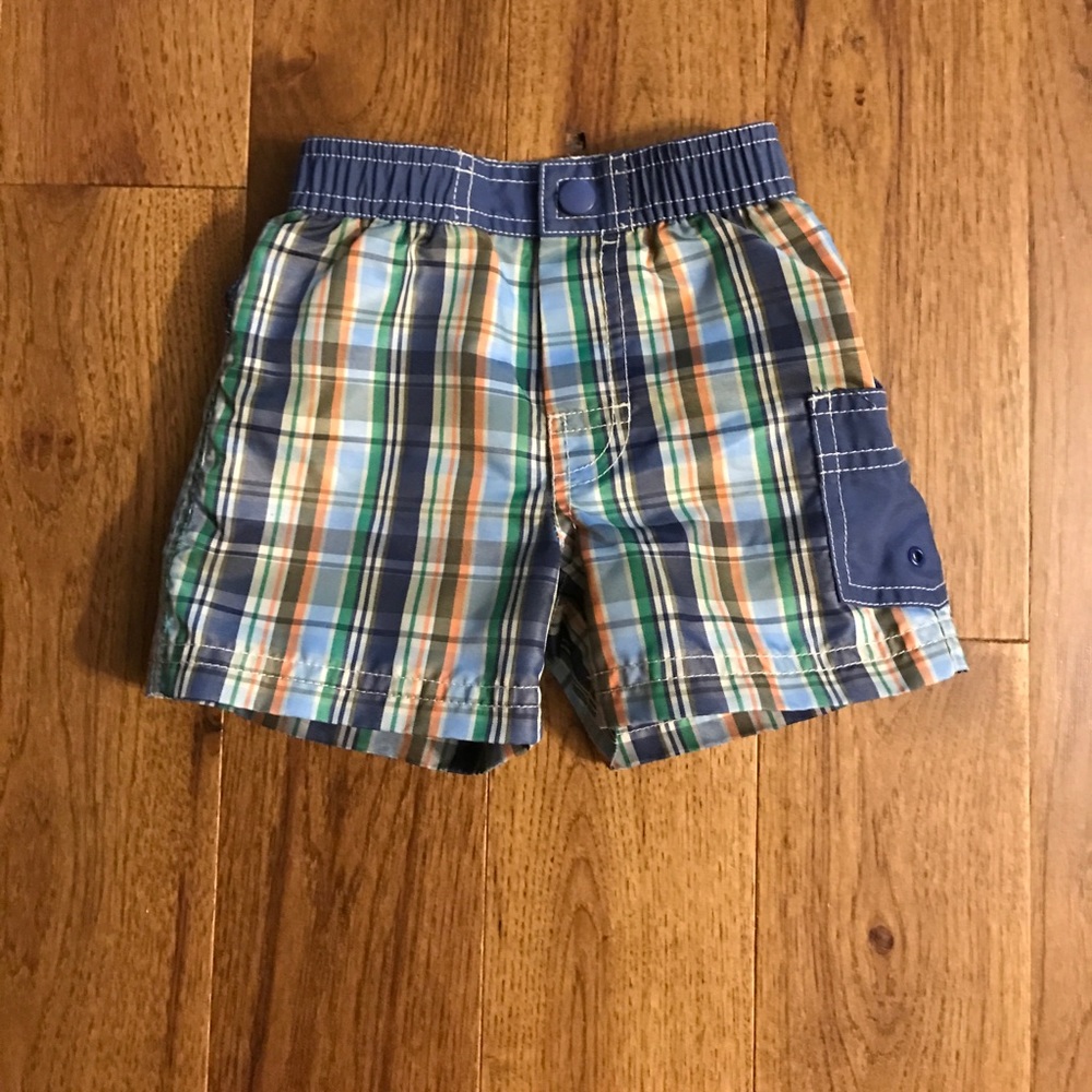 baby Gap infant boys swim trunks 6-12 mos.